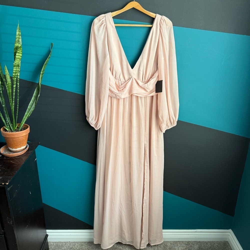 NWT Lulu's Pink Ruched Wrap Gown with V-Neck - Picture 6 of 16